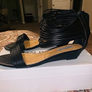 Women’s Black Kelsi Dagger sandals
